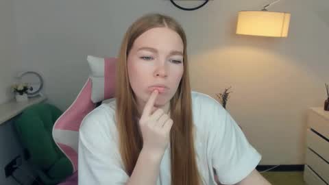 Lilly online show from November 2025 08:08:02 PM