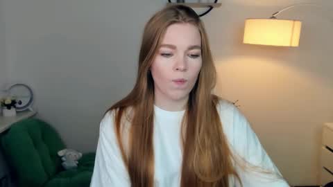 Lilly online show from November 2025 08:55:01 PM