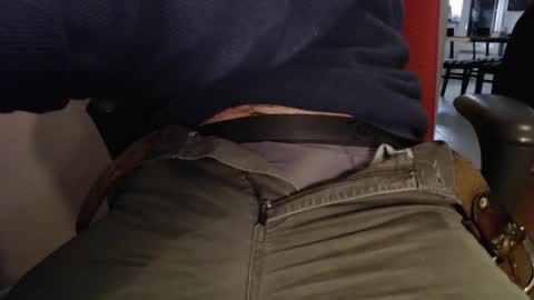 LeDoc  online show from December 2025 01:23:01 AM