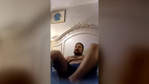leeassfatass online show from August 2026 05:17:01 AM