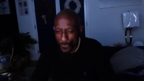 Ebony DeafGuy online show from November 2025 08:28:01 AM