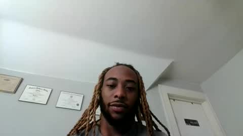 Snapshot of leektown12 chatting on November 2025 09:14:01 PM leektown12 online show from November 2025 09:14:01 PM