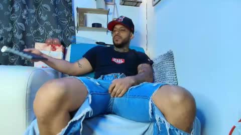 leenar_key online show from September 2025 10:59:02 AM