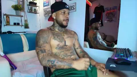 leenar_key online show from September 2025 02:41:01 PM