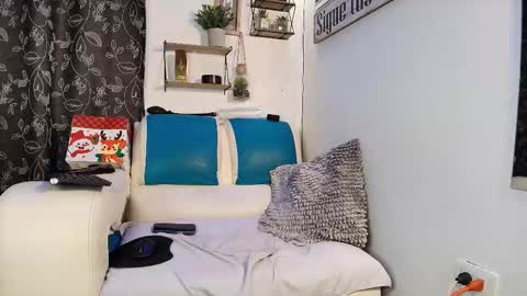 leenar_key online show from October 2025 01:55:02 AM