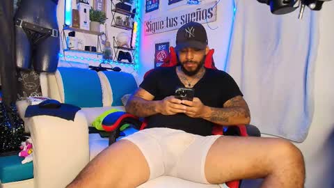 leenar_key online show from March 2026 04:43:01 PM