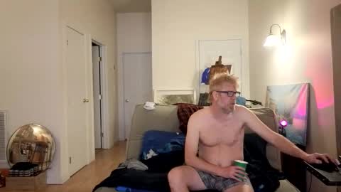 leeski365 online show from March 2026 05:44:01 AM