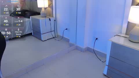 Snapshot of leethompson_ chatting on January 2025 12:16:01 PM Leet online show from January 2025 12:16:01 PM