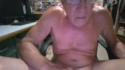 Snapshot of leezimmerman200 chatting on July 2026 03:45:02 AM leezimmerman200 online show from July 2026 03:45:02 AM