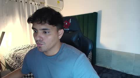 Snapshot of lei_77 chatting on October 2025 10:15:01 PM Lei online show from October 2025 10:15:01 PM