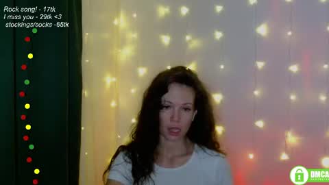 Snapshot of leia_bell chatting on July 2026 07:38:02 PM hey Im Leia and I love rock online show from July 2026 07:38:02 PM
