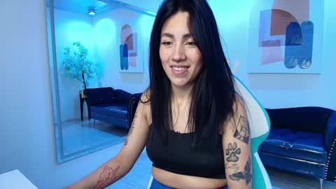 Snapshot of leia_queens chatting on February 2025 12:58:01 PM Leia. online show from February 2025 12:58:01 PM
