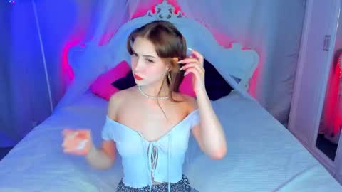 Snapshot of leiawow chatting on December 2024 11:47:01 AM leiawow online show from December 2024 11:47:01 AM