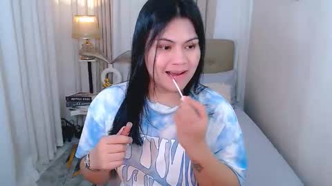 Cailey online show from November 2025 03:48:02 PM