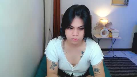 Snapshot of leighcortesi chatting on July 2026 10:57:02 AM Cailey online show from July 2026 10:57:02 AM