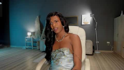 Snapshot of leila4ever chatting on October 2025 01:01:02 AM Leila online show from October 2025 01:01:02 AM