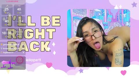 Snapshot of leila_petitee chatting on April 2026 05:30:01 PM Leila online show from April 2026 05:30:01 PM