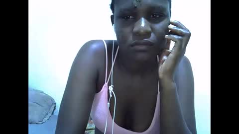 leilacuty13 online show from October 2025 06:49:02 PM