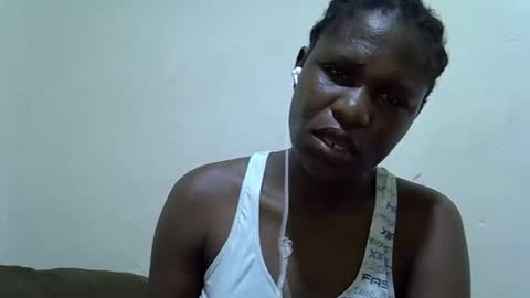 leilacuty13 online show from October 2025 05:11:02 PM