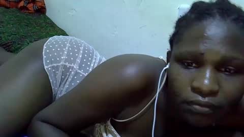 leilacuty13 online show from October 2025 08:07:02 PM