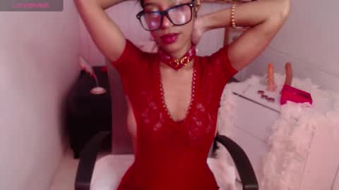leilaebony_ online show from September 2025 01:55:01 PM
