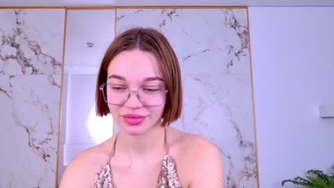 LeilaLawson online show from December 2024 07:07:02 PM