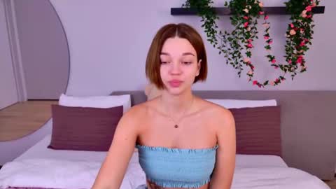 LeilaLawson online show from February 2025 11:18:02 AM