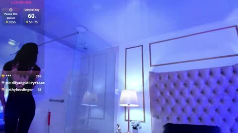 leilani_x online show from September 2025 12:19:01 PM