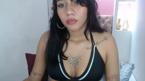 Snapshot of leilasweetxx chatting on December 2024 08:55:01 AM Mar online show from December 2024 08:55:01 AM