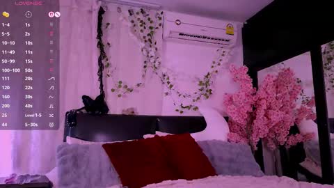 Lein online show from October 2025 12:12:02 AM