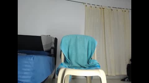 Snapshot of leithon_scott chatting on February 2026 04:45:02 PM leithon_scott online show from February 2026 04:45:02 PM