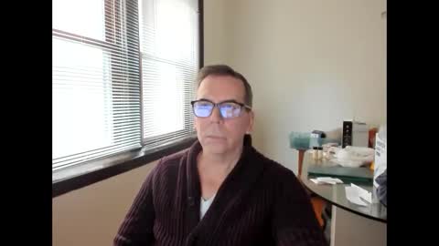 Snapshot of leland_allen chatting on November 2025 06:43:02 PM Leland Allen online show from November 2025 06:43:02 PM