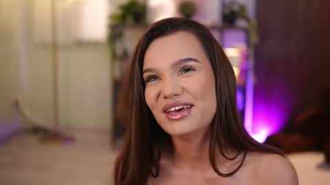 Lena Laurent online show from June 2026 09:08:02 AM