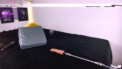 Snapshot of lenaandwilliam chatting on October 2025 07:24:01 PM Lenaandwilliam online show from October 2025 07:24:01 PM