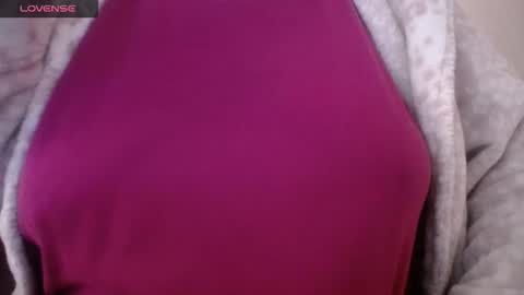 lenagolden online show from April 2026 11:48:01 AM