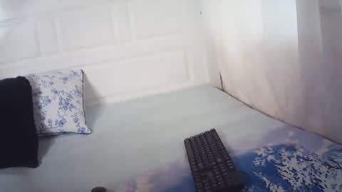 lenah6 online show from February 2026 07:51:01 AM