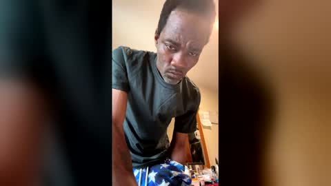 lencran83 online show from April 2026 02:47:01 PM