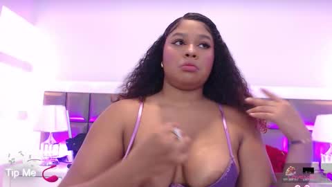 Lenna online show from September 2025 11:37:02 AM