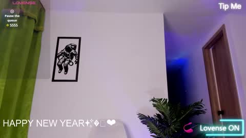 Lenner INDEPENDENT MODEL online show from January 2025 09:48:02 AM