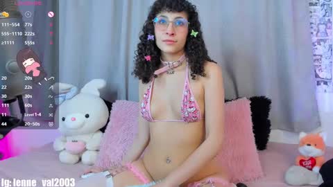 Snapshot of lenneval chatting on February 2025 03:23:02 AM Val online show from February 2025 03:23:02 AM