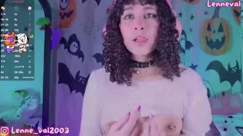 Snapshot of lenneval chatting on October 2025 03:47:02 AM Val online show from October 2025 03:47:02 AM