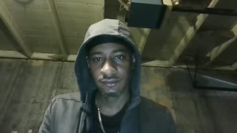 leo199984 online show from April 2026 06:21:01 PM