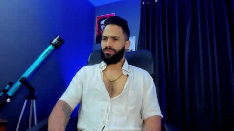 Leo  Diaz online show from January 2025 10:51:01 PM