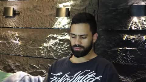 Leo  Diaz online show from September 2025 02:00:02 AM