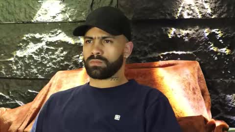 Leo  Diaz online show from October 2025 02:40:02 AM