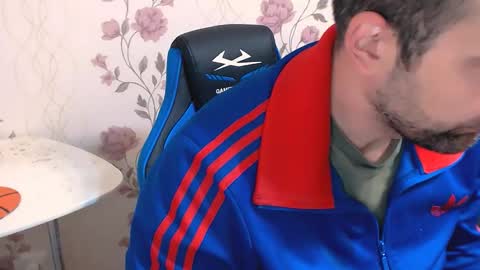 Snapshot of leo_gianni chatting on May 2026 05:08:01 PM Leo Gianni online show from May 2026 05:08:01 PM
