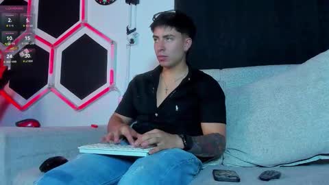 leo_muller online show from October 2025 12:11:02 AM