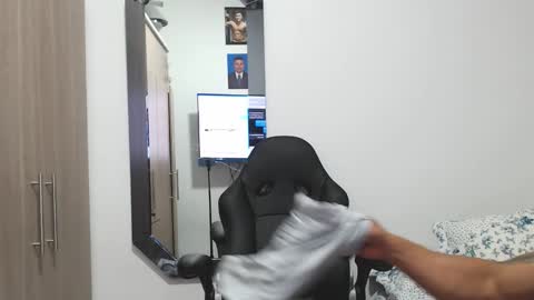 Leo online show from February 2026 11:21:02 PM