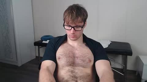 leoackerman online show from November 2025 07:13:02 PM