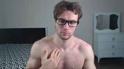 leoackerman online show from December 2025 01:05:02 PM